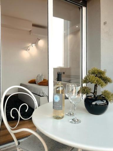 New Carrara Hospital Home Бергамо Экстерьер фото