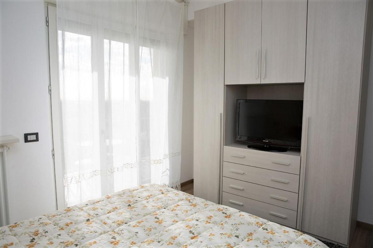New Carrara Hospital Home Бергамо Экстерьер фото